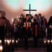 Wir gehen nie allein – Gott geht alle Wege mit