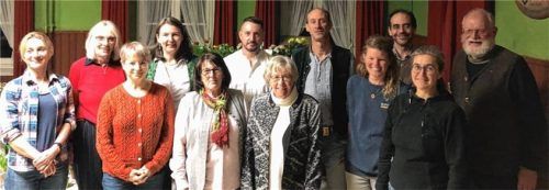Die Mitglieder der alten und neuen Vorstandschaft.Foto OGV