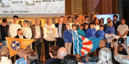 Die Opti-Liga Chiemsee erhält den Jugendförderpreis nach 35 Jahren Arbeit im Seglerjugendbereich.Foto Gerhard Niessen