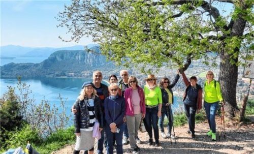 Die Wanderung des Freundeskreises Cavaion auf den Rocca Garda wurde mit einem tollen Ausblick belohnt. Fotos re
