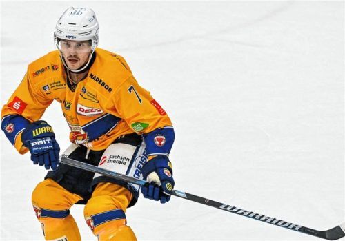 Er ist der erste Neue der Starbulls für die kommende Saison: Dylan Plouffe verteidigte in der abgelaufenen Spielzeit für die Lausitzer Füchse.Foto Imago