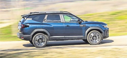 Flaggschiff: Mit dem Mittelklasse-SUV Bigster geht es für Dacia in neue Dimensionen, unter anderem bei Länge (4,57 Meter) und Kofferraumvolumen (bis 1937 Liter), aber auch beim Preis (ab 23990 bis über 30000 Euro). Foto Dacia