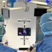 Meilenstein bei Roboter-Chirurgie in Schön Klinik Bad Aibling