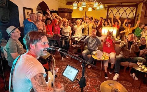Nach über zehn Jahren ist Schluss: Stimmungsvolle Szenen, wie hier vor einigen Jahren bei der „Nacht der Musik“ in Bad Aibling, wird es künftig nicht mehr geben. Foto Neuwirth