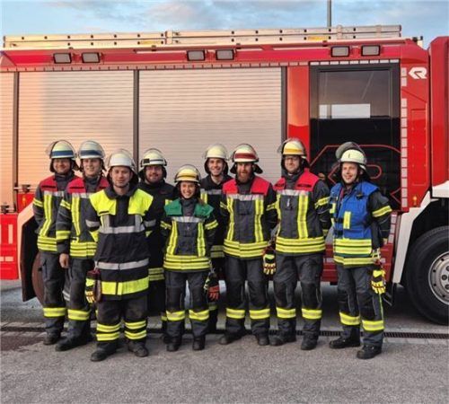 Neun Feuerwehrmänner aus Ostermünchen stellten sich der Leistungsprüfung. Foto Kellerer