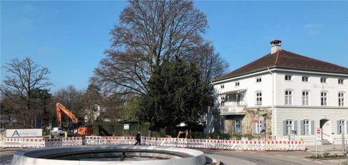 Südlich des Bad Aiblinger Ludwigskreisels wird derzeit kräftig am Stadtbild gearbeitet.Foto Bettinger