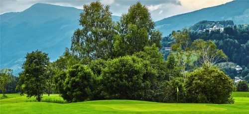 Umgeben von dem Nationalpark Hohe Tauern und den Kitzbüheler Alpen bietet der Golfclub Nationalpark Hohe Tauern (Mittersill) ein unvergessliches Golferlebnis inmitten der Natur.
