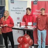 Nerds herzlich willkommen!