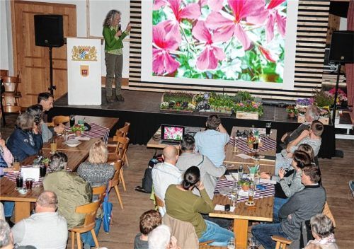 Zahlreiche Termine stehen beim Obst- und Gartenbauverein auf dem Programm. Foto Reischl-Zehentbauer