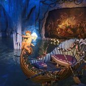 Licht an in der Kini-Grotte