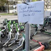 Abstellfläche für Roller soll weg