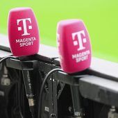 Telekom kauft WM 2026