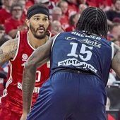 Regisseur und Abwehrstar