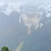 Nach dem Gletschersturz droht eine Flutwelle