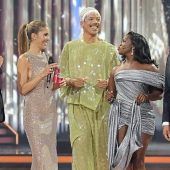 Jetzt gehört den Profis das Parkett