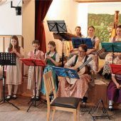 Jugend der Oberlandler singt und musiziert