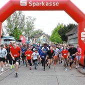 Burgfeldlauf begeistert mit großem Teilnehmerfeld