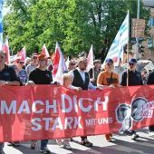 Mehr als 1000 Teilnehmer an Protestzug