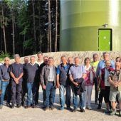 Führung für Gmoabusfahrer am Windrad Riedholz