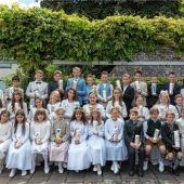 35 Kinder empfangen erstmals den Leib Christi