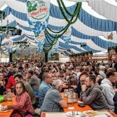 Verregneter Kindertag und gemütlicher Vatertag in Großkarolinenfeld