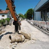 Bauarbeiter mit Schlagstock attackiert