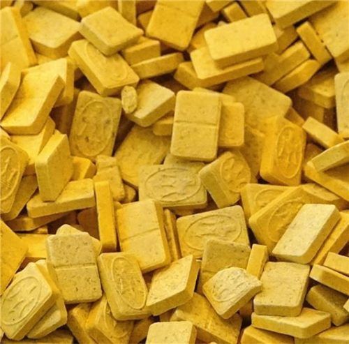 Auch Ecstasy-Tabletten wurden bei dem 42-Jährigen gefunden. Foto DPA