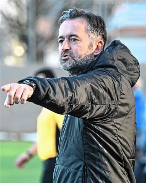 Bad Endorfs Trainer Nenad Grizelj muss am letzten Spieltag auf seinen Stammtorwart verzichten.Foto Ruprecht