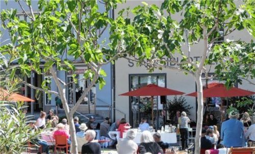 Das Jazzfrühstück am Salzstadel lädt erneut Musikfreunde zum gemeinsamen Frühstück ein.Foto Archiv Stadtbibliothek