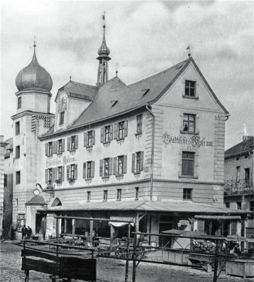 Das Städtische Museum Rosenheim 1902. Foto Stadt Rosenheim/F.X. Simson