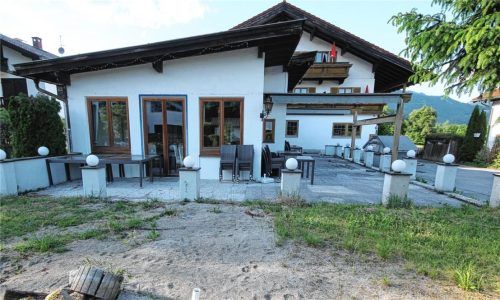 Der ehemalige Oberaudorfer Gasthof Berghupferl soll zum Flüchtlingsheim werden. Foto Schmidt