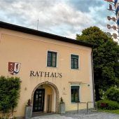 Rathaus-Sanierung und neue Schulden