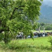 Wallfahrt der Trachtler mit starker Botschaft gegen Rechts