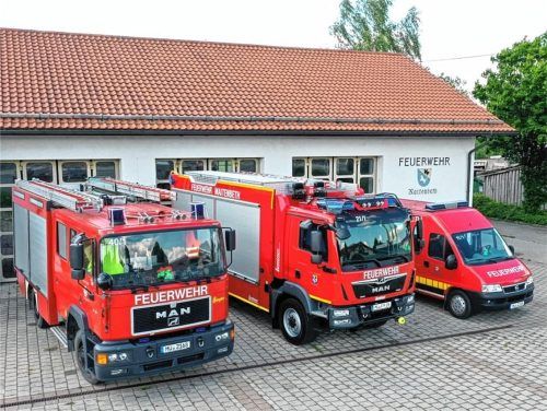 Die Freiwillige Feuerwehr Maitenbeth rückt im Schnitt 30-mal pro Jahr aus. Drei Fahrzeuge für verschiedene Zwecke stehen dabei zur Verfügung.