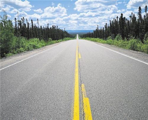 Ein Gefühl von Weite & Freiheit: die nie enden wollenden Straßen in Kanada.Fotos Gerlinde Langer