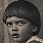 Verlegung eines Stolpersteins