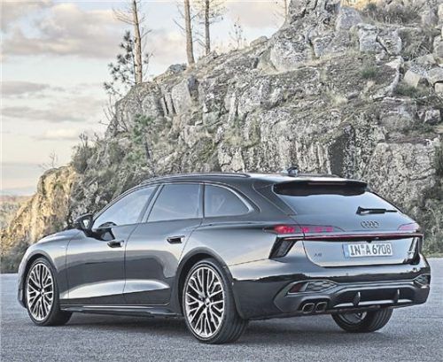 Ein schöner Rücken: Die stattliche 4,99 Meter lange Kombi-Version des neuen A6 – im Audi-Sprachgebrauch als Avant bezeichnet – zeichnet sich durch eine elegante Karosserie aus, die nicht mehr an ein Nutzfahrzeug erinnert. Foto Audi