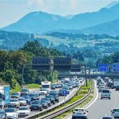 Stau auf der A8 –Es ist eine Zumutung
