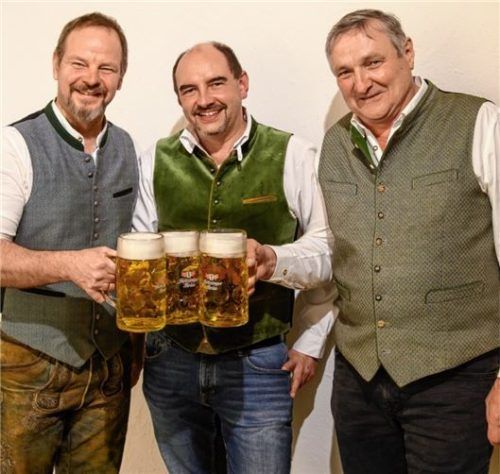 Freuen sich auf viele nette Begegnungen und die Gelegenheit, gemeinsam zu feiern: Festwirt Daniel Unfried, Bürgermeister Daniel Wendrock und Franz Ametsbichler, Vorstand BDS Rott a. Inn (von links).