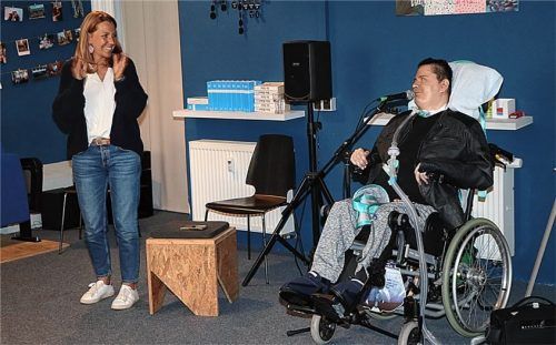 „Ich bin ein Mensch, der an Gott glaubt“ – Manuel Maier bei seiner Konzert-Premiere. Foto Wittenzellner