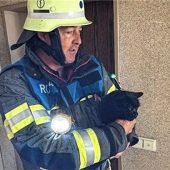 Feuer in Mehrfamilienhaus