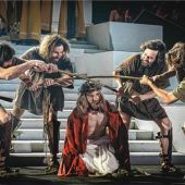 Vom Dornbusch die Dornenkrone