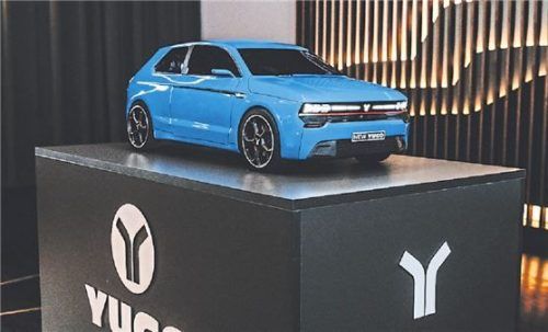 Kleinwagenmodell: Yugo im Maßstab 1:5. Foto Yugo