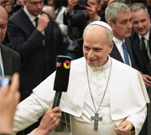 Papst Leo XIV. trifft sich zur Audienz mit internationalen Medienvertretern in der Halle Paul VI. im Vatikan. Foto dpa