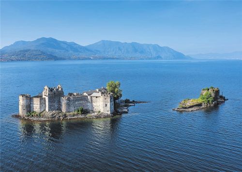 Seefestung Castelli di Cannero: Im Sommer eröffnet sie als multimediales Museum. Foto IMAGO/robert harding