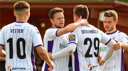 Uneinholbar an der Spitze: Der SV Aschau/Inn darf zwei Spieltage vor Saisonende bereits die Meisterschaft in der Kreisliga 2 feiern.Foto mb.presse-btz