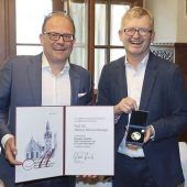 Ehrung für Helmut Schönenberger