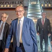 Der Kanzler über den Wolken