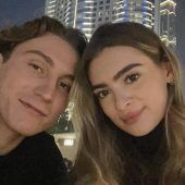 Reitz: Hochzeit als Ablenkung