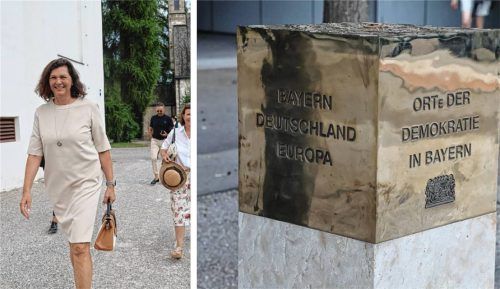 „Bayern, Deutschland, Europa“: Ilse Aigner, Präsidentin des Bayerischen Landtags, weihte bei ihrem Besuch auf Herrenchiemsee einen Ort der Demokratie in Bayern ein. Foto Patrick Nägele